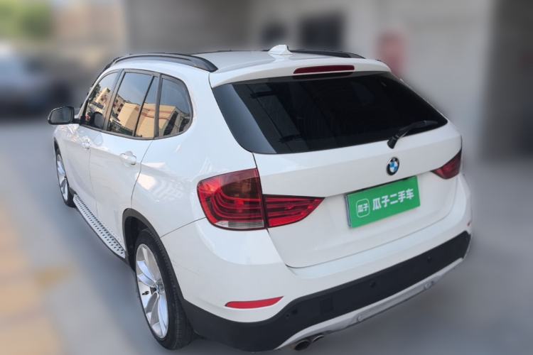 Used BMW X1 2015 sDrive18i Leading Edition Rear Left 45 Deg