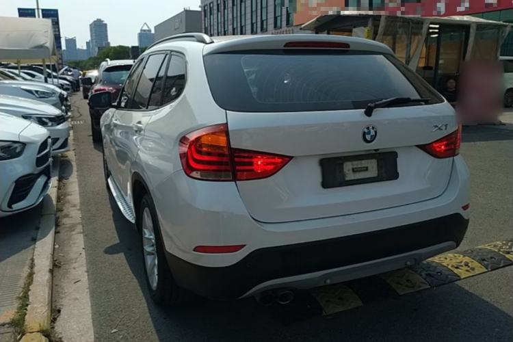 Used BMW X1 2015 sDrive18i Fashion Upgrade Edition Rear Left 45 Deg