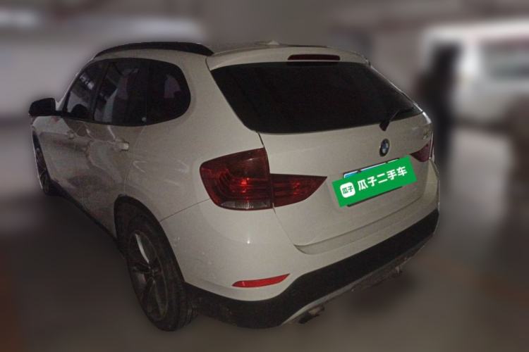 Used BMW X1 2015 sDrive18i Leading Edition Rear Left 45 Deg
