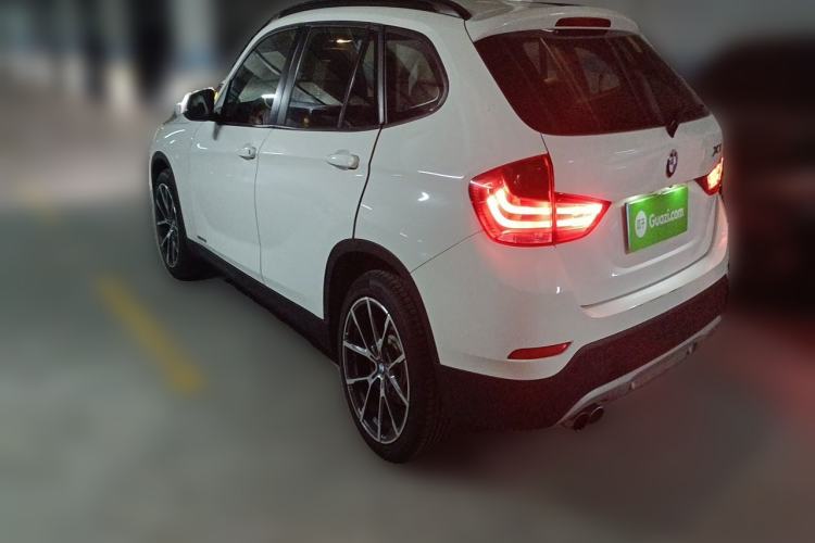 Used BMW X1 2015 sDrive18i Leading Edition Rear Left 45 Deg