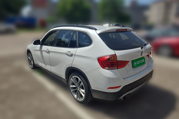 Used BMW X1 2015 sDrive18i Leading Edition Rear Left 45 Deg