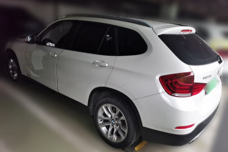 Used BMW X1 2015 sDrive18i Fashion Upgrade Edition Rear Left 45 Deg