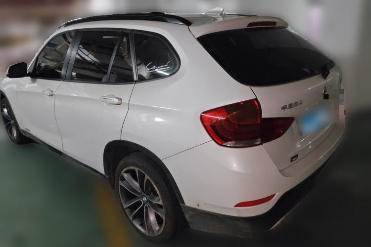 Used BMW X1 2015 sDrive18i Leading Edition Rear Left 45 Deg