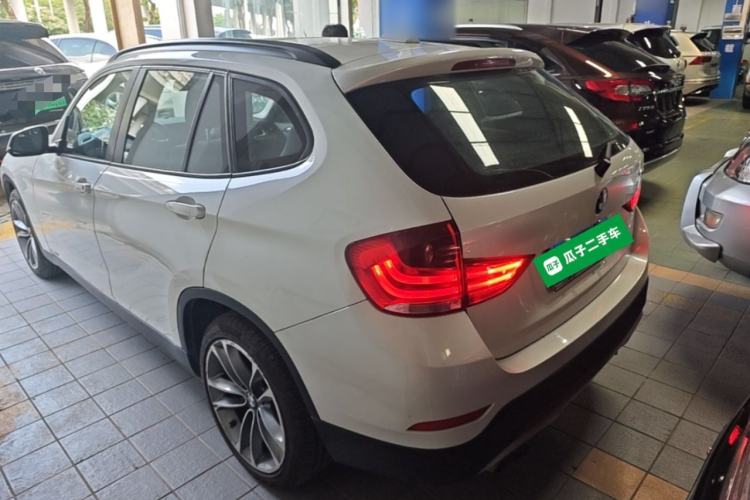Used BMW X1 2015 sDrive18i Leading Edition Rear Left 45 Deg