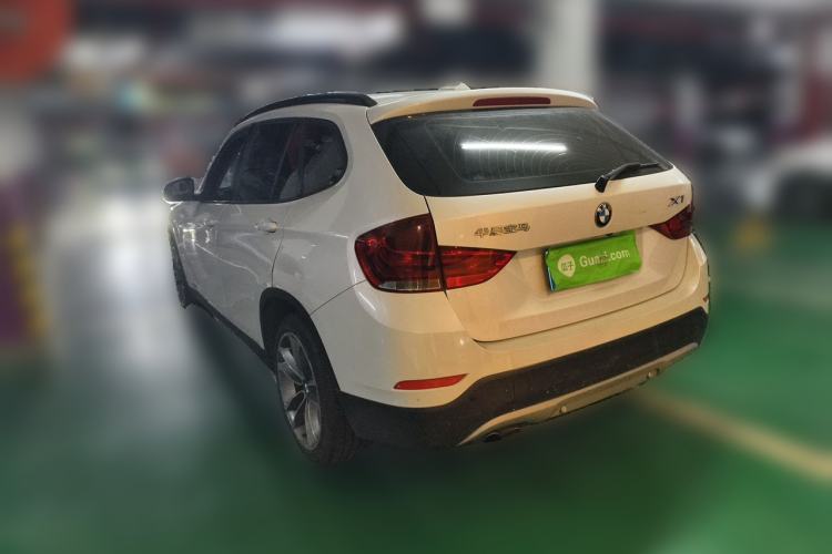 Used BMW X1 2015 sDrive18i Leading Edition Rear Left 45 Deg
