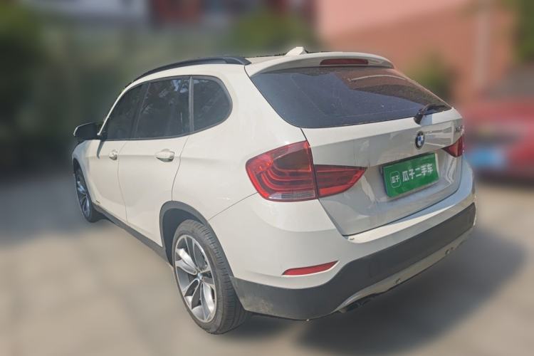 Used BMW X1 2015 sDrive18i Leading Edition Rear Left 45 Deg