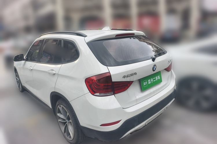 Used BMW X1 2015 sDrive18i Leading Edition Rear Left 45 Deg