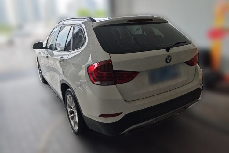Used BMW X1 2015 sDrive18i Fashion Upgrade Edition Rear Left 45 Deg