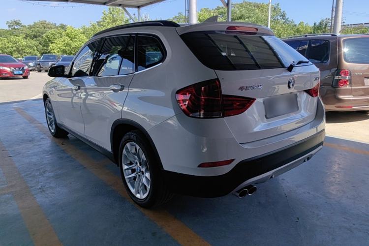 Used BMW X1 2015 sDrive18i Fashion Upgrade Edition Rear Left 45 Deg