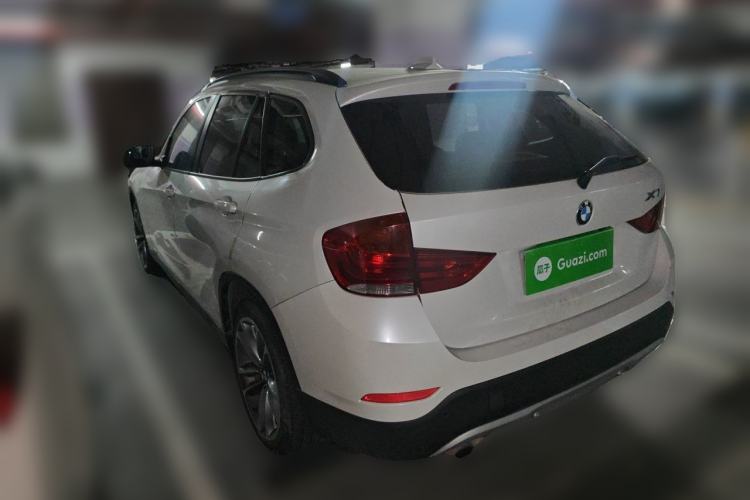 Used BMW X1 2015 sDrive18i Leading Edition Rear Left 45 Deg