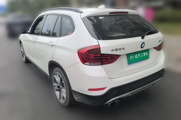 Used BMW X1 2015 sDrive18i Leading Edition Rear Left 45 Deg