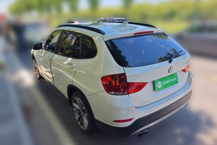 Used BMW X1 2015 sDrive18i Leading Edition Rear Left 45 Deg