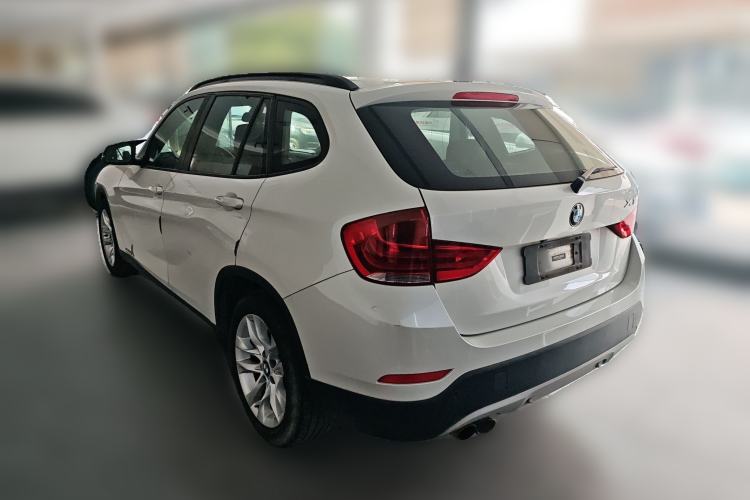 Used BMW X1 2015 sDrive18i Fashion Upgrade Edition Rear Left 45 Deg