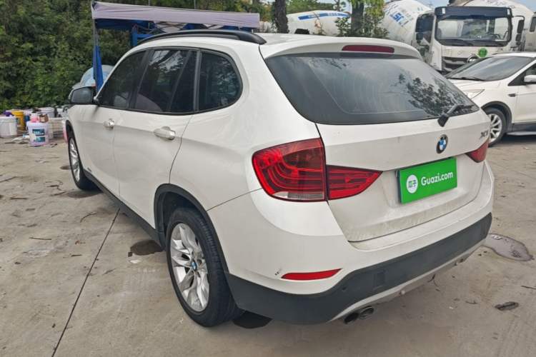 Used BMW X1 2015 sDrive18i Fashion Upgrade Edition Rear Left 45 Deg