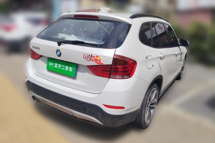 Used BMW X1 2015 sDrive18i Leading Edition Rear Right 45 Deg