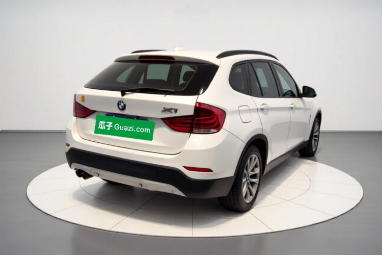 Used BMW X1 2015 sDrive18i Fashion Upgrade Edition Rear Right 45 Deg