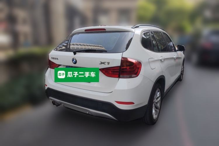 Used BMW X1 2015 sDrive18i Fashion Upgrade Edition Rear Right 45 Deg