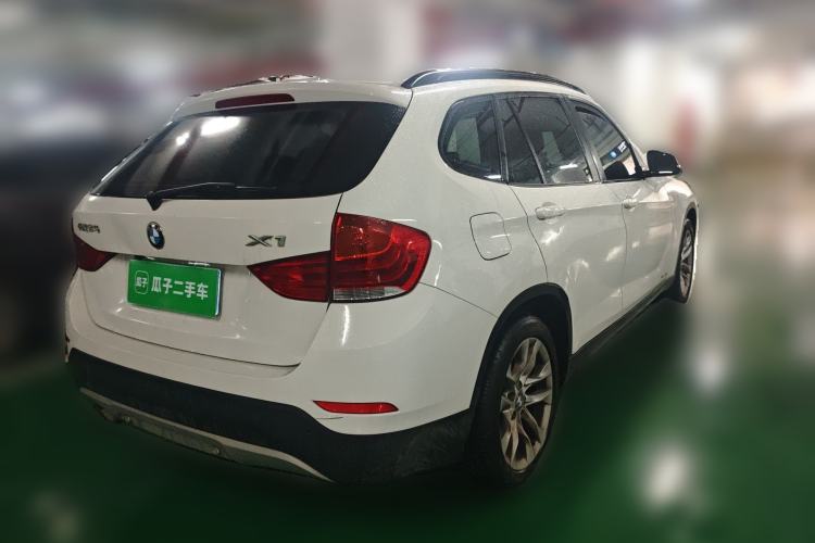 Used BMW X1 2015 sDrive18i Fashion Upgrade Edition Rear Right 45 Deg