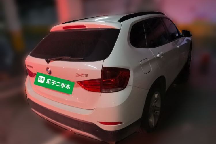 Used BMW X1 2015 sDrive18i Fashion Upgrade Edition Rear Right 45 Deg