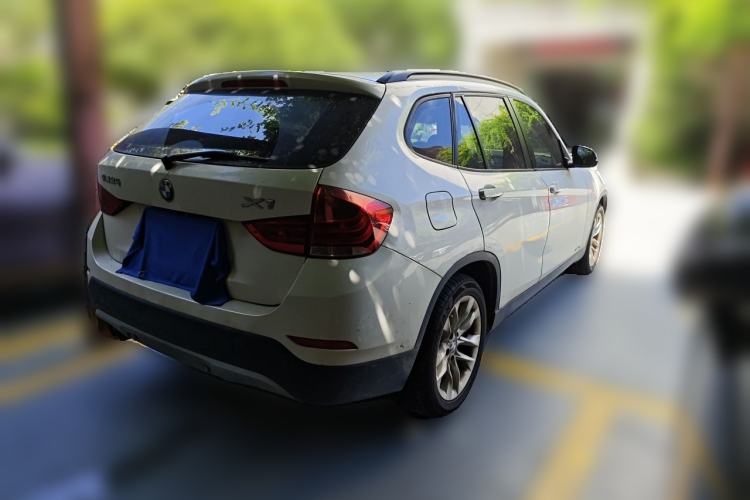 Used BMW X1 2015 sDrive18i Fashion Upgrade Edition Rear Right 45 Deg
