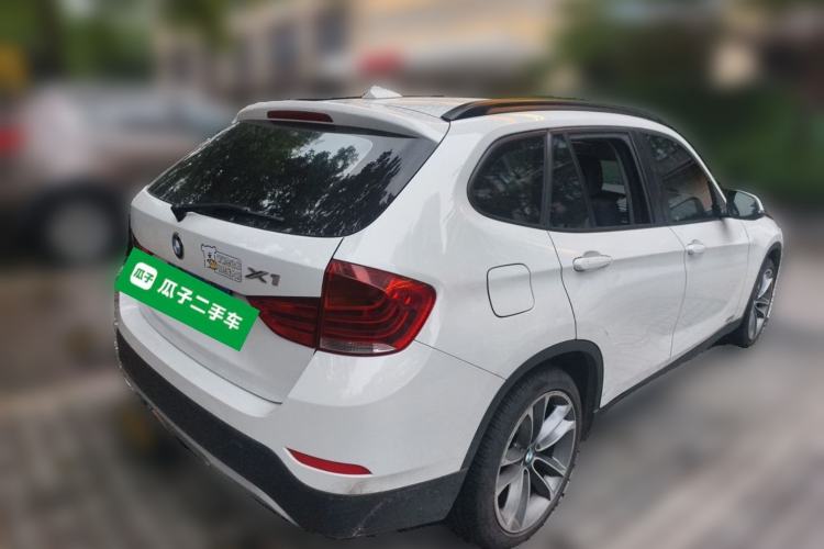 Used BMW X1 2015 sDrive18i Leading Edition Rear Right 45 Deg
