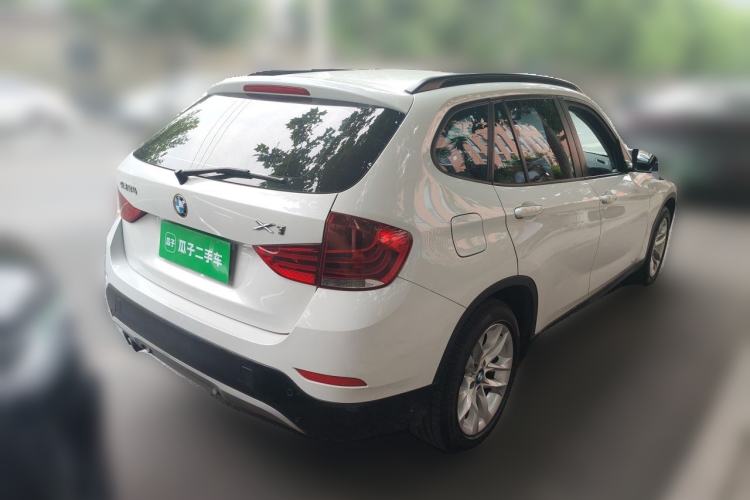Used BMW X1 2015 sDrive18i Fashion Upgrade Edition Rear Right 45 Deg