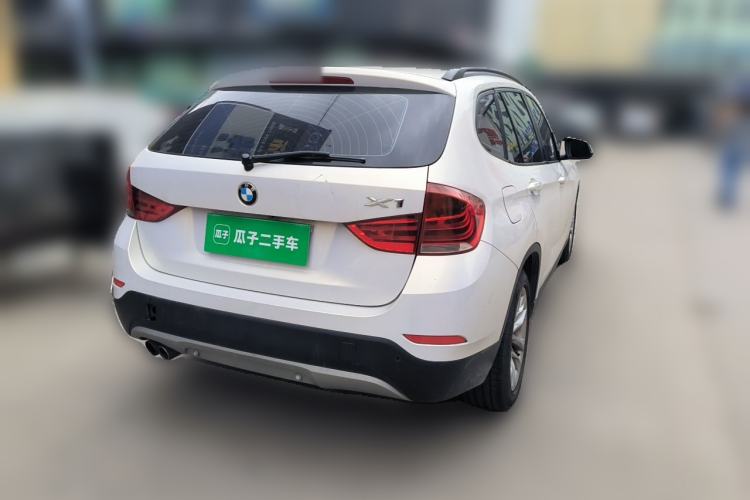 Used BMW X1 2015 sDrive18i Fashion Upgrade Edition Rear Right 45 Deg
