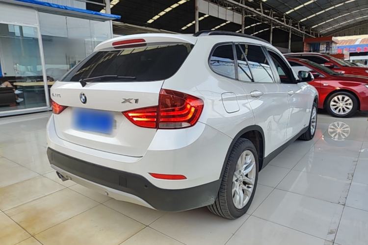 Used BMW X1 2015 sDrive18i Fashion Upgrade Edition Rear Right 45 Deg