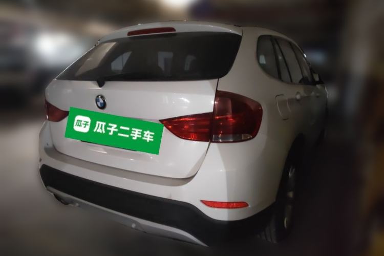 Used BMW X1 2015 sDrive18i Fashion Upgrade Edition Rear Right 45 Deg