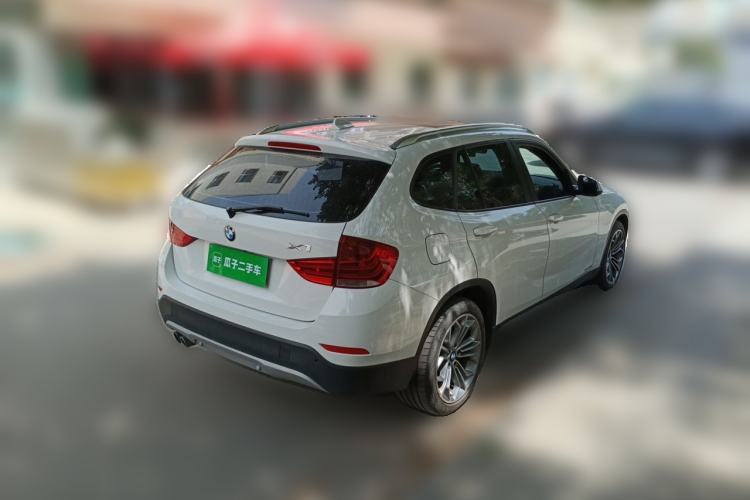 Used BMW X1 2015 xDrive20i Fashion Upgrade Edition Rear Right 45 Deg