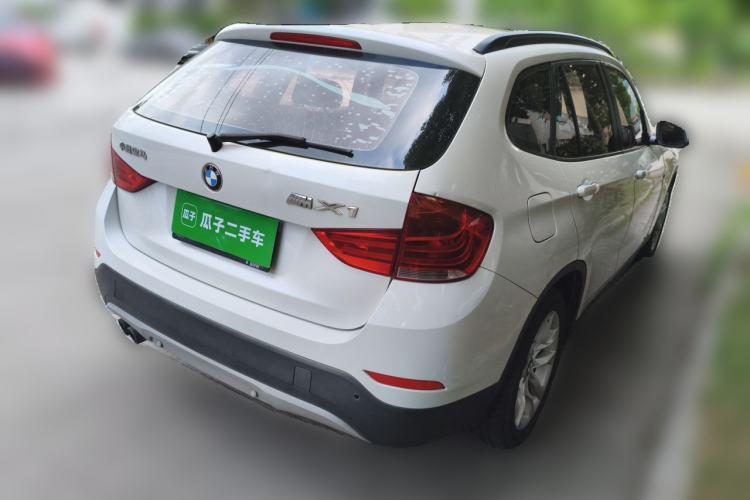 Used BMW X1 2015 sDrive18i Fashion Upgrade Edition Rear Right 45 Deg