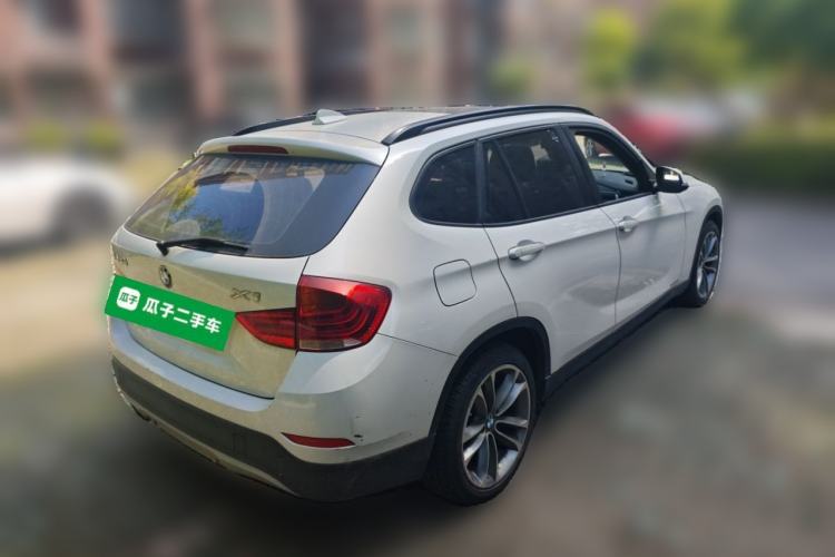 Used BMW X1 2015 sDrive18i Leading Edition Rear Right 45 Deg