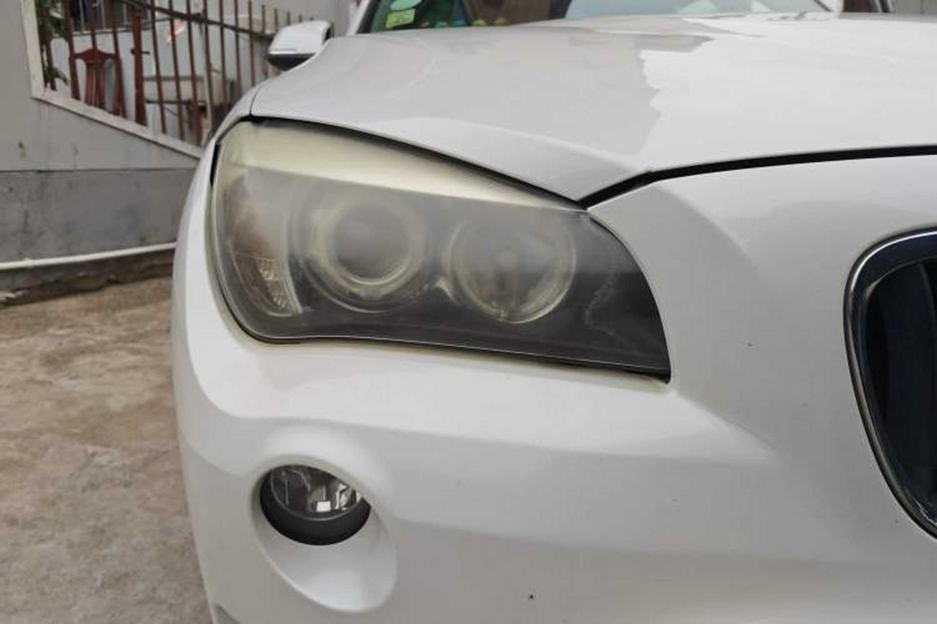 Used BMW X1 2015 sDrive18i Fashion Upgrade Edition Right Front Headlight