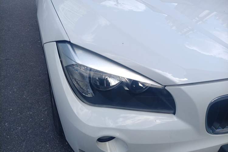 Used BMW X1 2015 sDrive18i Fashion Upgrade Edition Right Front Headlight