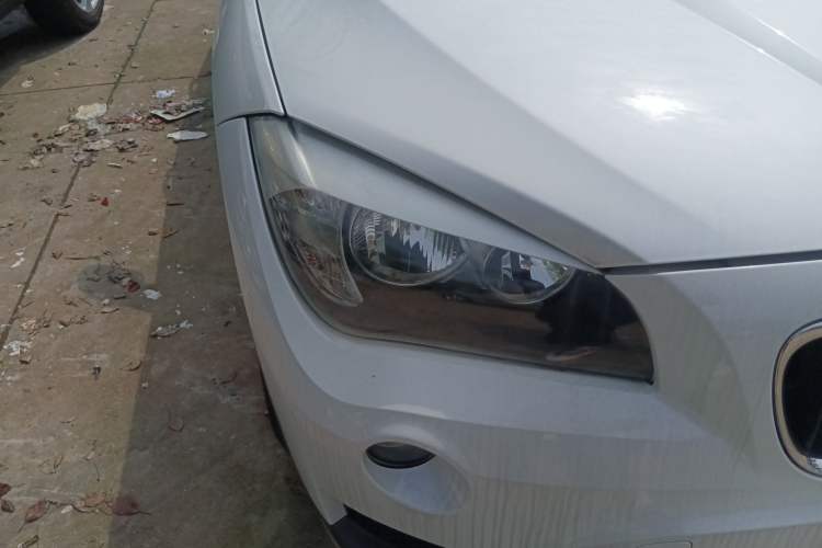 Used BMW X1 2015 sDrive18i Fashion Upgrade Edition Right Front Headlight