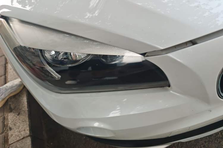 Used BMW X1 2015 sDrive18i Fashion Upgrade Edition Right Front Headlight