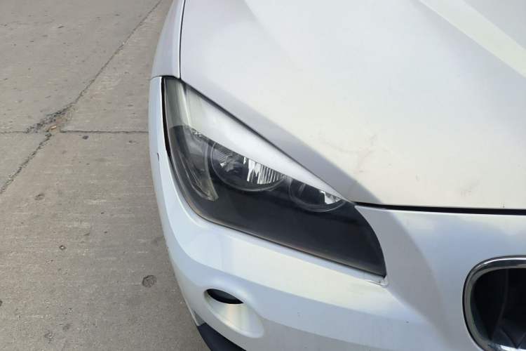 Used BMW X1 2015 sDrive18i Fashion Upgrade Edition Right Front Headlight