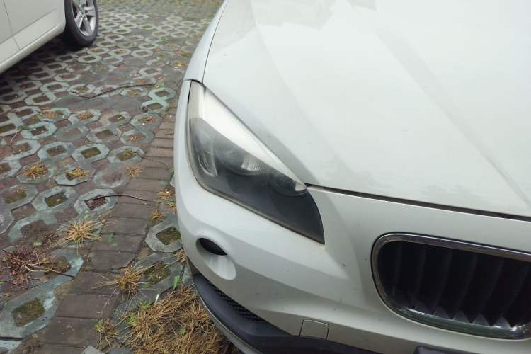 Used BMW X1 2015 sDrive18i Fashion Upgrade Edition Right Front Headlight