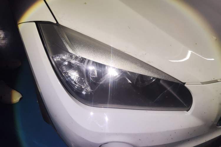 Used BMW X1 2015 xDrive20i Fashion Model Right Front Headlight