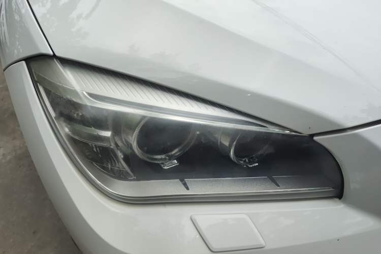 Used BMW X1 2015 sDrive18i Leading Edition Right Front Headlight