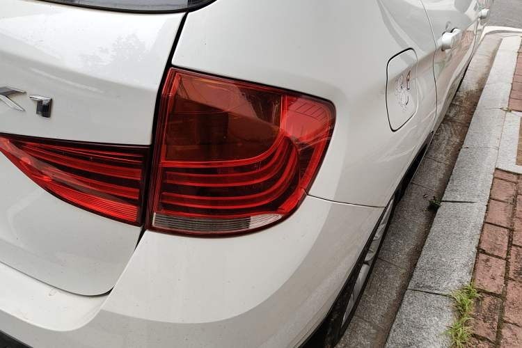 Used BMW X1 2015 sDrive18i Fashion Upgrade Edition Right Rear Taillight
