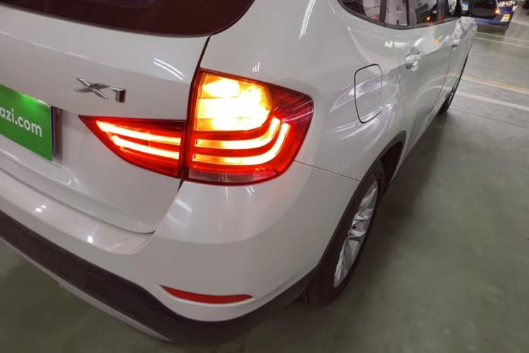 Used BMW X1 2015 sDrive18i Fashion Upgrade Edition Right Rear Taillight