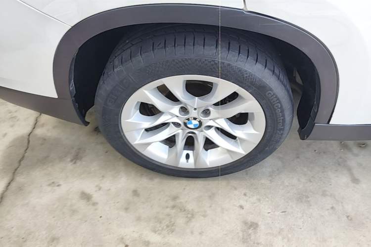 Used BMW X1 2015 sDrive18i Fashion Upgrade Edition Right Rear Wheel Hub