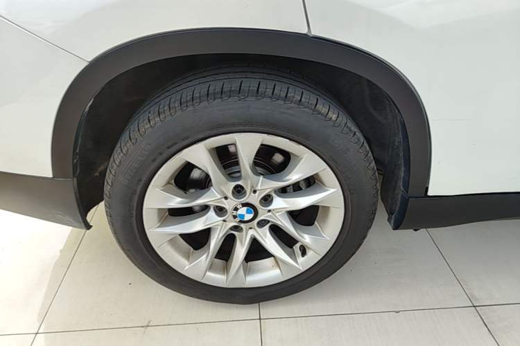 Used BMW X1 2015 sDrive18i Fashion Upgrade Edition Right Rear Wheel Hub