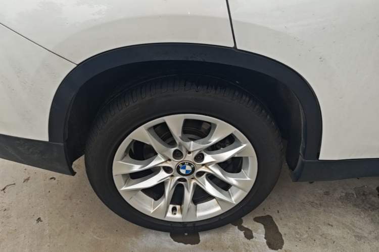 Used BMW X1 2015 sDrive18i Fashion Upgrade Edition Right Rear Wheel Hub