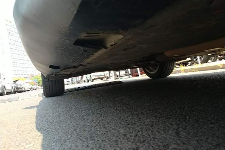 Used BMW X1 2015 sDrive18i Fashion Upgrade Edition Right Side Sill