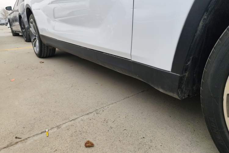 Used BMW X1 2015 sDrive18i Leading Edition Right Side Sill