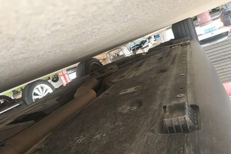 Used BMW X1 2015 sDrive18i Fashion Upgrade Edition Right Side Sill