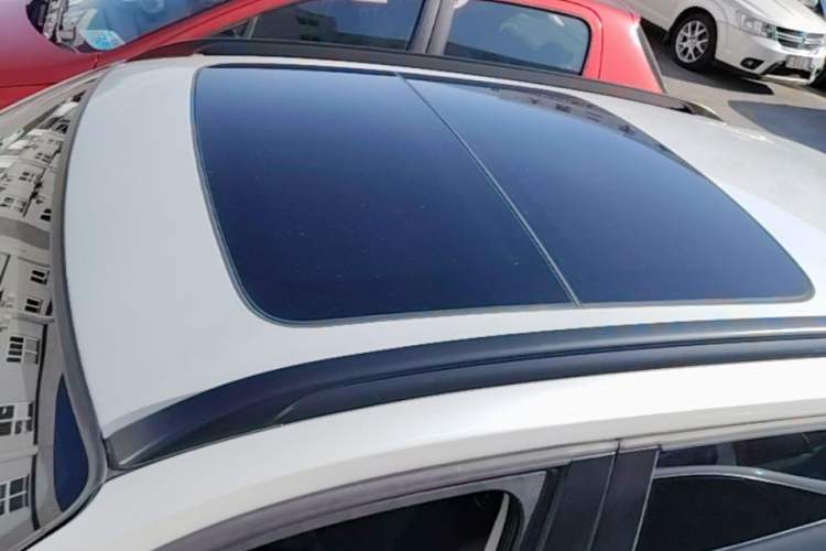 Used BMW X1 2015 sDrive18i Fashion Upgrade Edition Roof