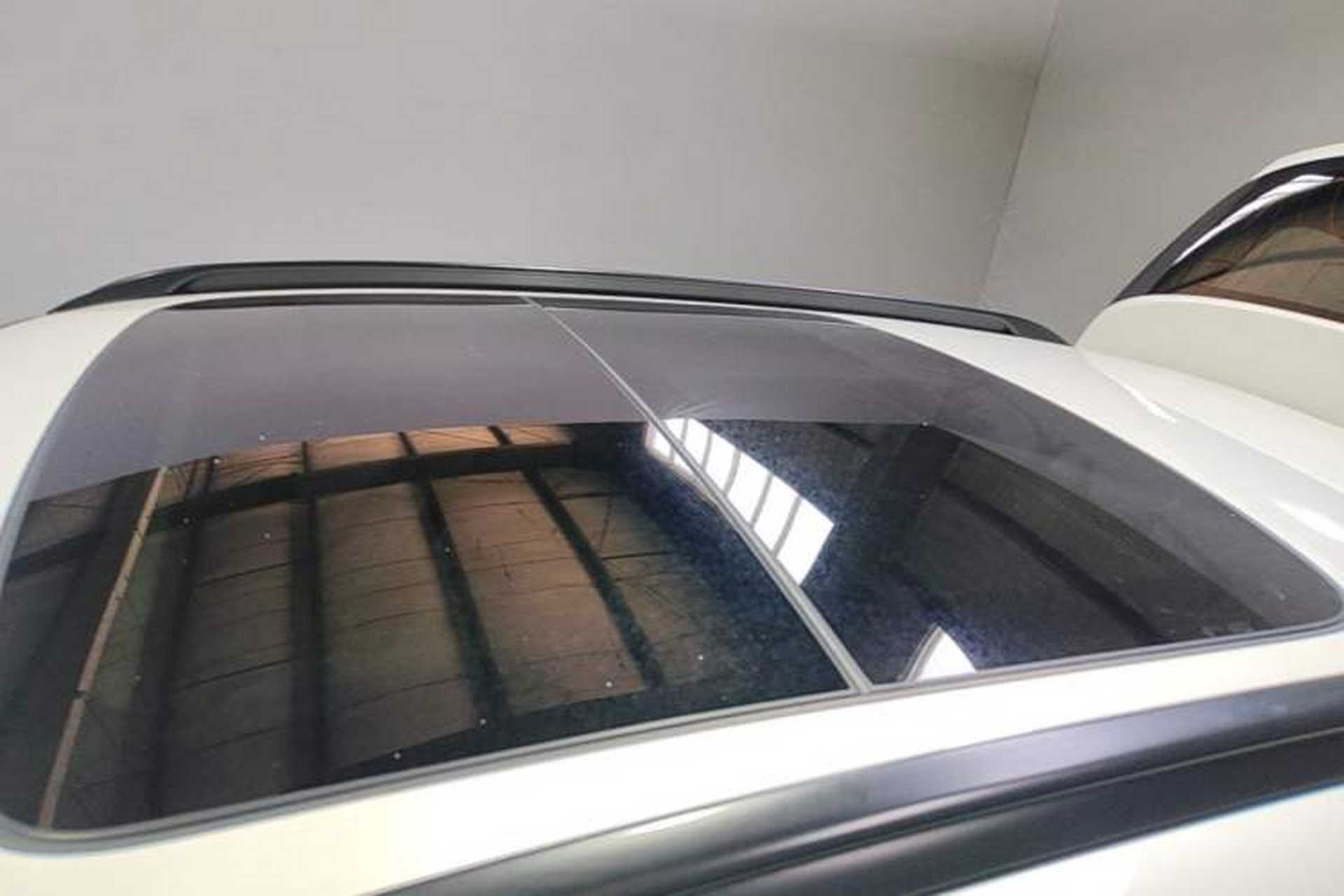 Used BMW X1 2015 sDrive18i Fashion Upgrade Edition Roof